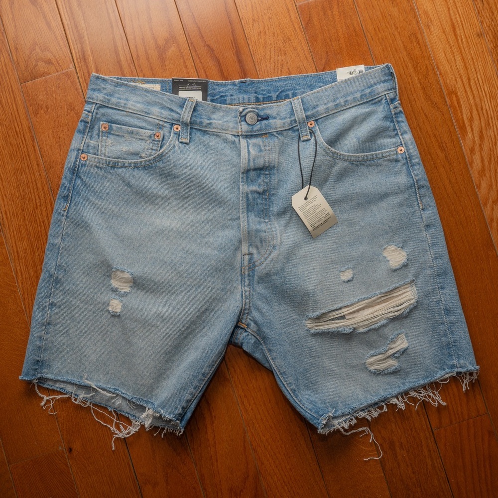 Levi’s 501 ‘93 Cut Off Jean Short